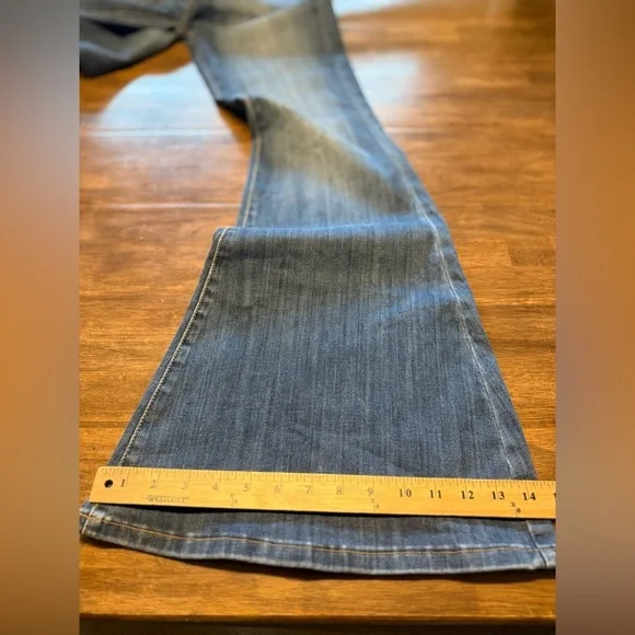 Judy Blue Jeans Women’s SZ 11/30 Pull On High Waist Flare Medium Wash Stretch - Picture 12 of 12